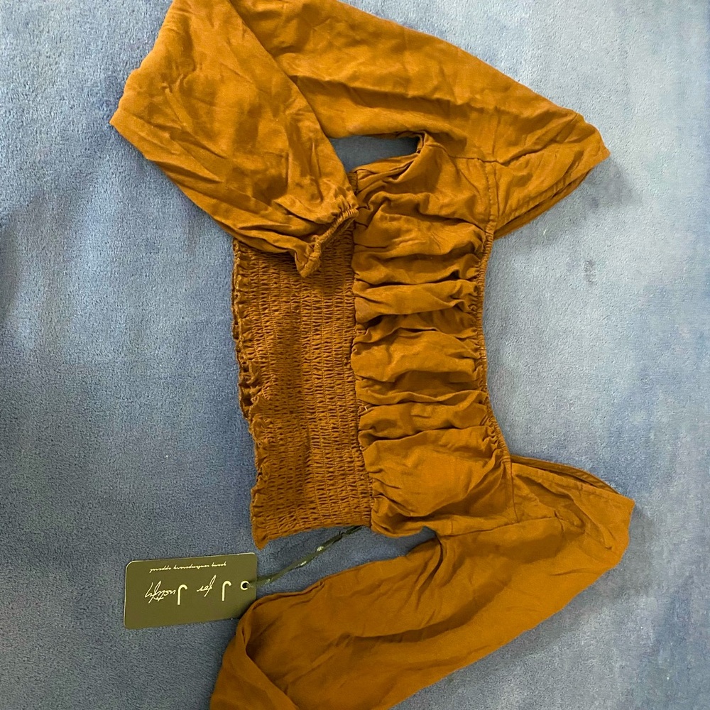brown top size medium